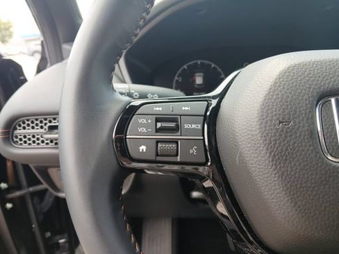 Certified 2025 Honda HR-V Sport image 15