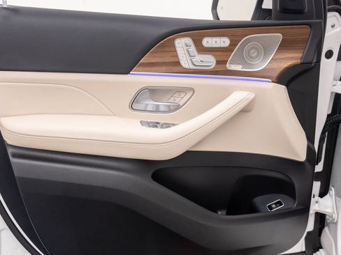 New 2026 Mercedes-Benz GLE 450 4MATIC image 14