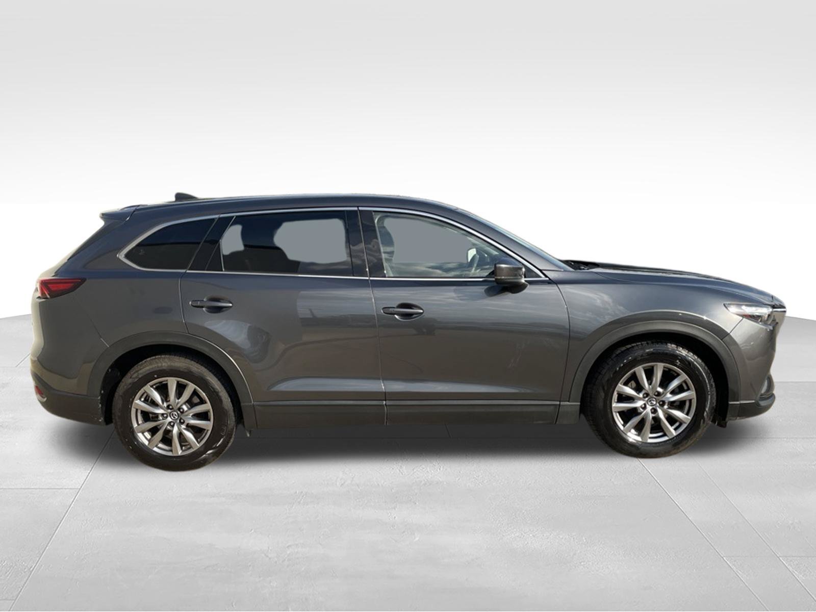 Used 2017 MAZDA CX-9 Touring FWD image 4