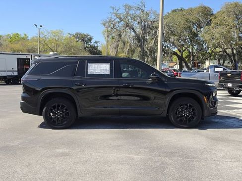 New 2026 Chevrolet Traverse LT w/ Midnight/Sport Edition image 6
