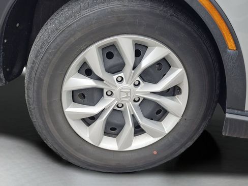 Certified 2025 Honda CR-V LX image 18