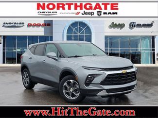Used 2025 Chevrolet Blazer LT FWD video 1
