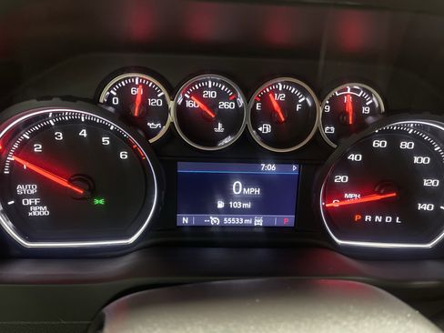 Used 2022 Chevrolet Silverado 1500 LTZ AWD/4WD image 28