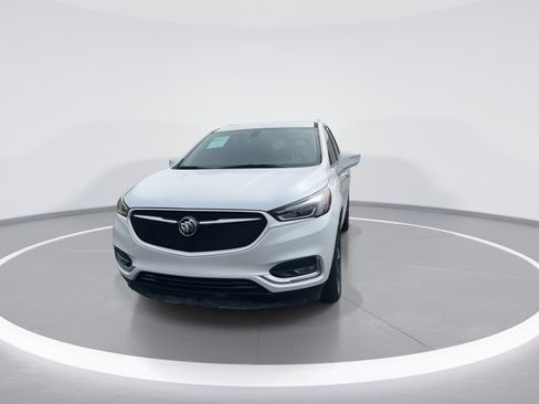 Used 2021 Buick Enclave Essence w/ Sport Touring Edition image 3