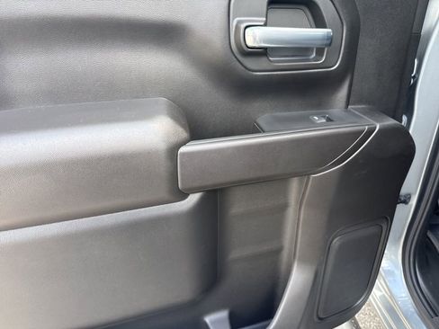 Used 2024 Chevrolet Silverado 1500 Custom image 13