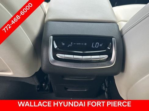 Used 2024 Cadillac XT6 Sport w/ Technology Package AWD/4WD image 16
