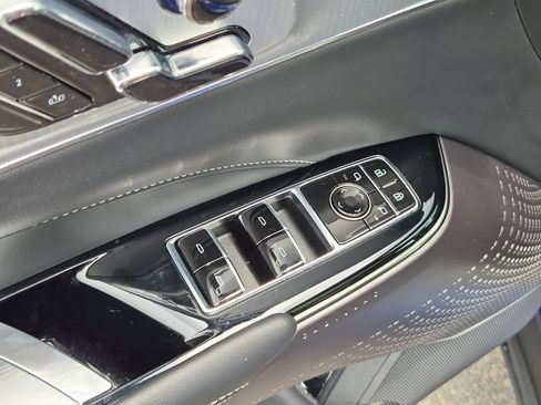 Certified 2024 Cadillac Lyriq Tech RWD image 22