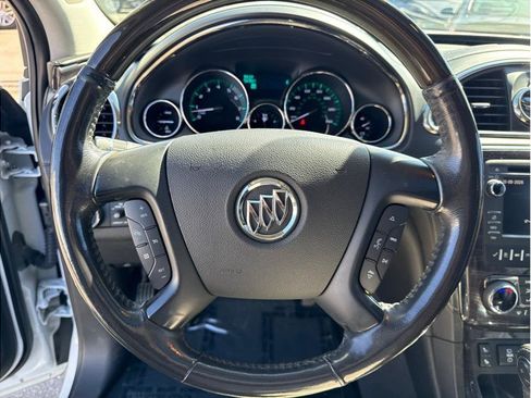 Used 2017 Buick Enclave Leather image 7