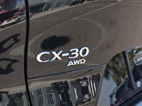 Used 2023 MAZDA CX-30 AWD 2.5 S w/ Premium Package image 14