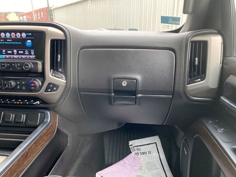 Used 2017 GMC Sierra 1500 Denali image 25