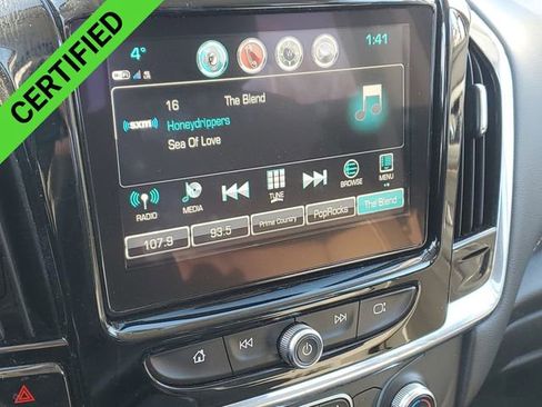 Used 2019 Chevrolet Traverse LT image 14