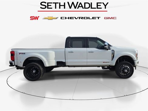 Used 2025 Ford F450 Platinum w/ Platinum Plus Package image 5