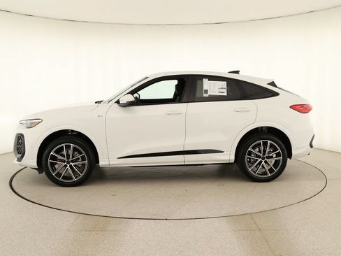 New 2026 Audi Q5 Premium Plus AWD/4WD image 2