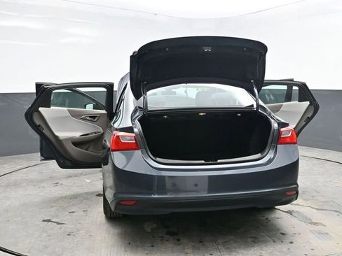 Used 2019 Chevrolet Malibu LS FWD image 46