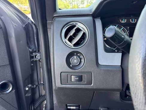 Used 2014 Ford F150 XLT w/ Equipment Group 302A Luxury RWD image 19