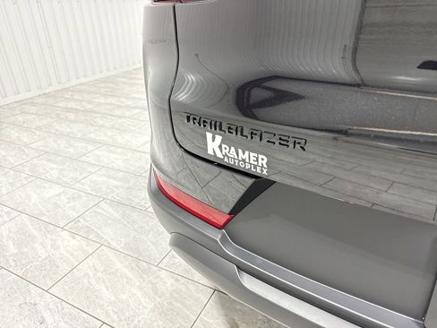 New 2026 Chevrolet TrailBlazer LT w/ Midnight Edition FWD image 33