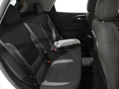 Used 2023 Chevrolet TrailBlazer LT w/ Convenience Package image 18