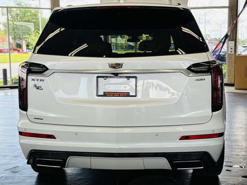 Used 2024 Cadillac XT6 Sport AWD/4WD image 10
