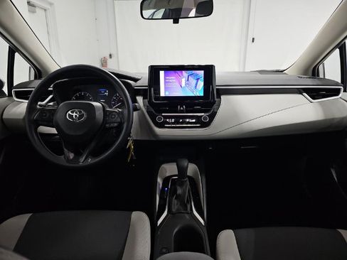 Used 2024 Toyota Corolla LE FWD image 8