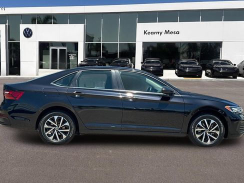 Used 2024 Volkswagen Jetta S FWD image 3