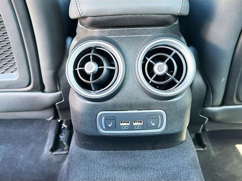 Used 2023 Alfa Romeo Giulia Estrema image 19