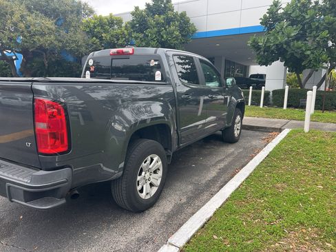Used 2016 Chevrolet Colorado LT w/ LT Convenience Package image 4
