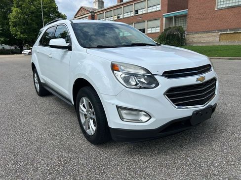 Used 2017 Chevrolet Equinox LT w/ Convenience Package AWD/4WD image 5