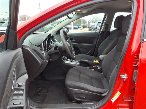 Used 2016 Chevrolet Cruze LT image 16