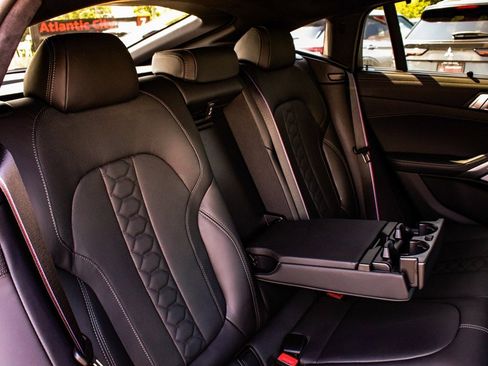 Used 2025 BMW X6 M Competition w/ Executive Package image 42