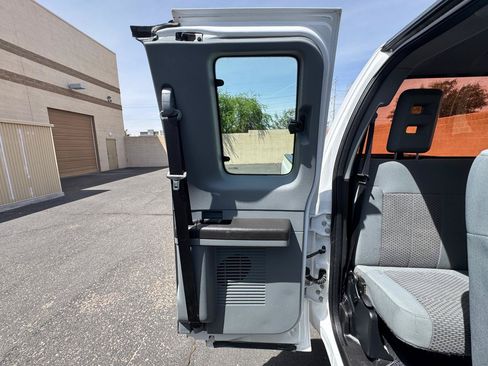 Used 2016 Ford F250 XL w/ Power Equipment Group AWD/4WD image 17
