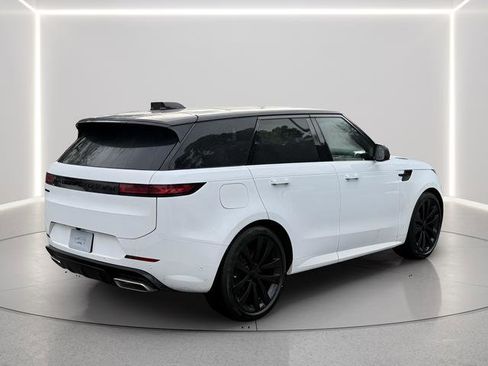 New 2026 Land Rover Range Rover Sport Dynamic SE AWD/4WD image 5