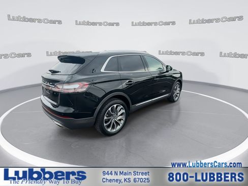 Used 2023 Lincoln Nautilus Reserve w/ Equipment Group 201A FWD image 8
