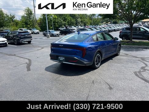 Certified 2025 Kia K4 GT-Line Turbo FWD image 5