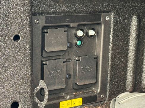 Used 2025 Ford F150 Lightning Flash AWD/4WD image 19