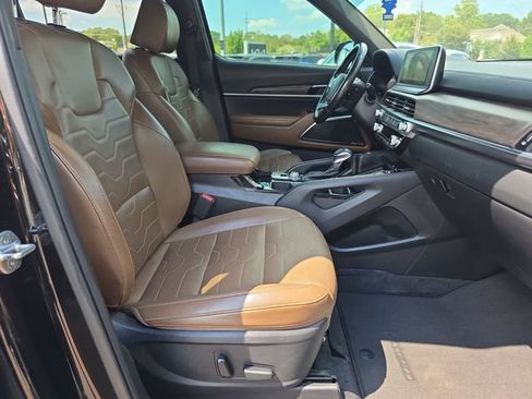 Used 2022 Kia Telluride SX w/ SX Prestige Package AWD/4WD image 15