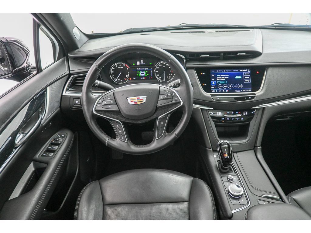 Used 2023 Cadillac XT5 Premium Luxury FWD image 28