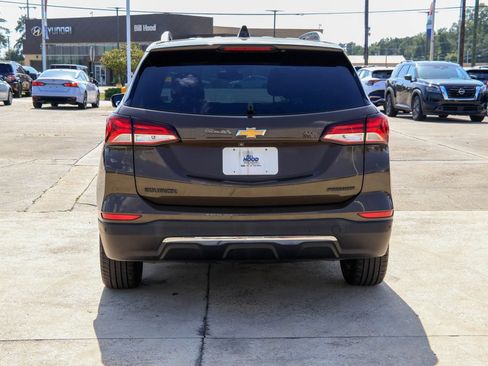 Used 2024 Chevrolet Equinox Premier FWD image 20