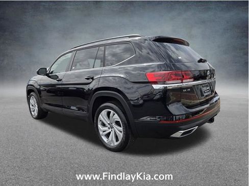 Used 2023 Volkswagen Atlas SE AWD/4WD image 8