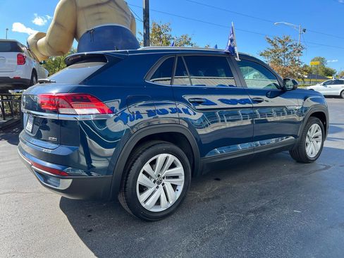 Used 2020 Volkswagen Atlas Cross Sport SE w/ Panoramic Sunroof Package AWD/4WD image 6