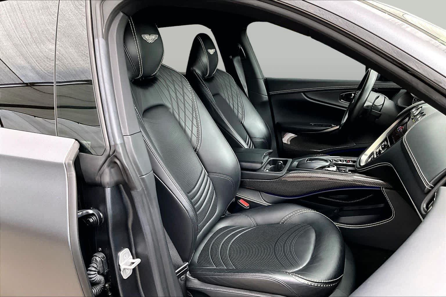 Used 2022 Aston Martin DBX AWD/4WD image 9