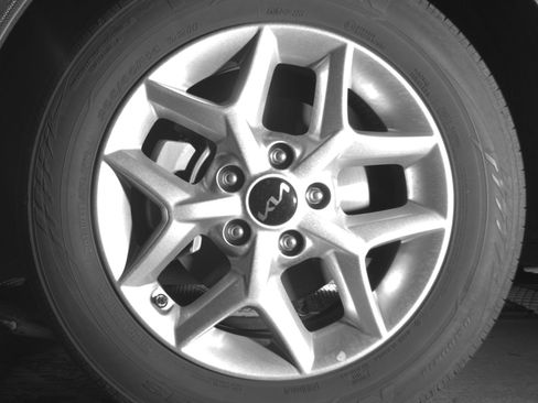 Used 2025 Kia Soul LX w/ LX Technology Package image 12