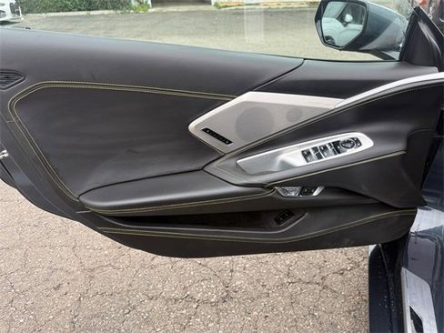 Used 2021 Chevrolet Corvette Stingray Premium Conv w/ Chrome Exterior Badge Package image 11