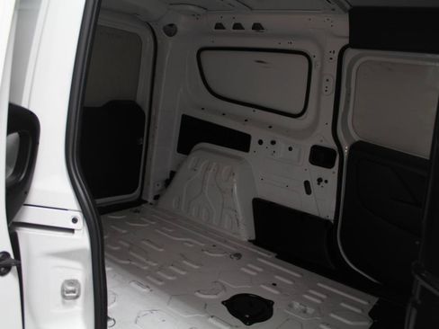 Used 2021 RAM ProMaster City Tradesman FWD image 23