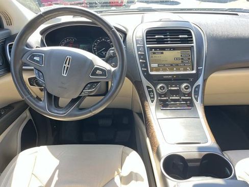 Used 2016 Lincoln MKX Reserve w/ Climate Package image 13