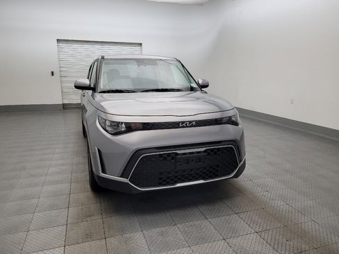Used 2025 Kia Soul LX FWD image 14