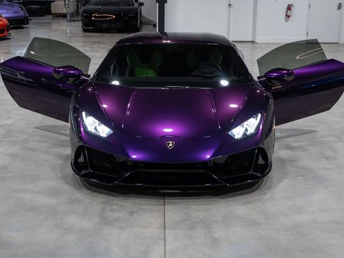Used 2018 Lamborghini Huracan LP 580-2 RWD image 32