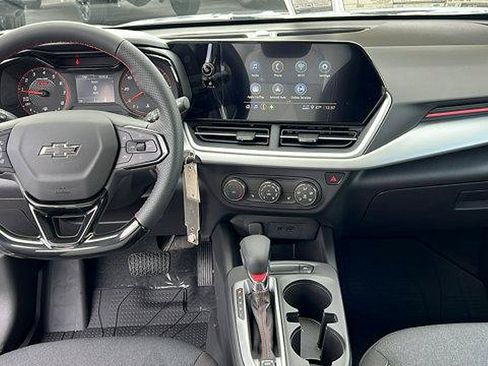 New 2026 Chevrolet Trax RS image 14
