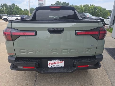 Used 2024 Hyundai Santa Cruz SEL AWD/4WD image 10