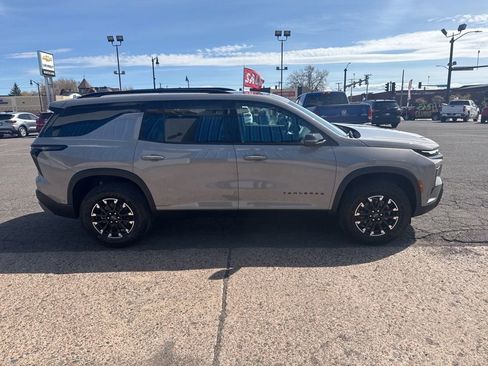New 2026 Chevrolet Traverse Z71 w/ Enhanced Driving Package AWD/4WD image 7