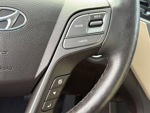 Used 2017 Hyundai Santa Fe Sport image 26